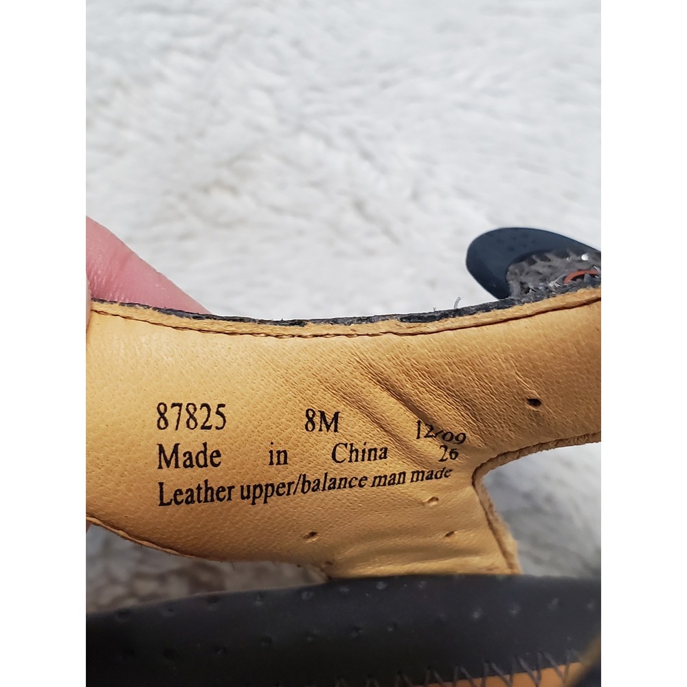 NWOT Clarks Gray Tan Leather Strappy Classic Casual Summer Open Toe Sandals 8 - Picture 9 of 9